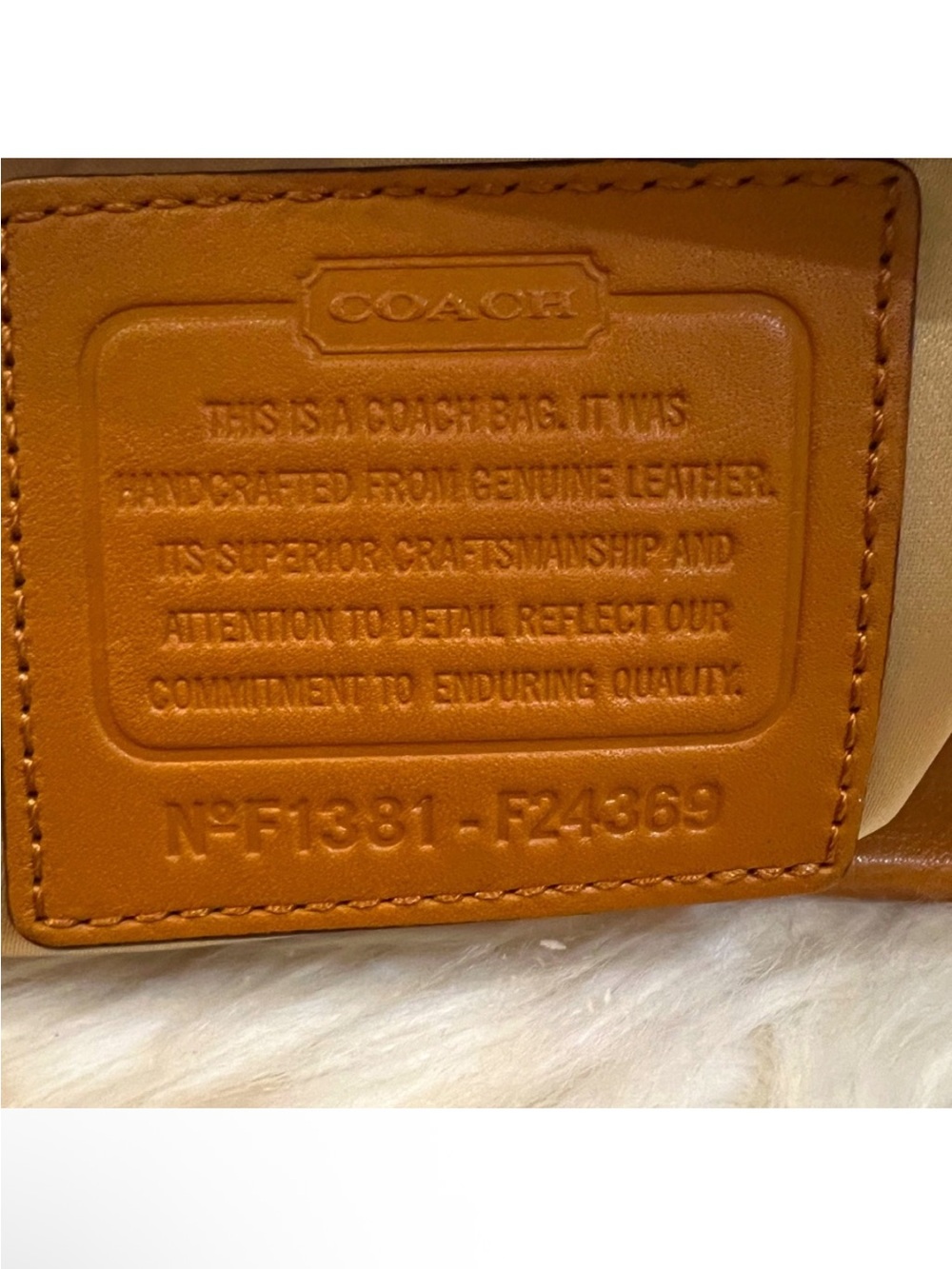 Coach Park Colorblock LeatherHobo Crossbody Tote F24369 Tan Orange EUC - Picture 9 of 11